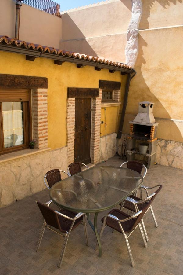 Vivienda Turistica El Caneco Tordesillas Exterior photo