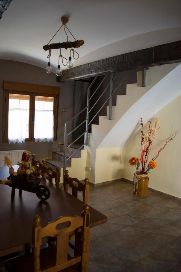 Vivienda Turistica El Caneco Tordesillas Exterior photo